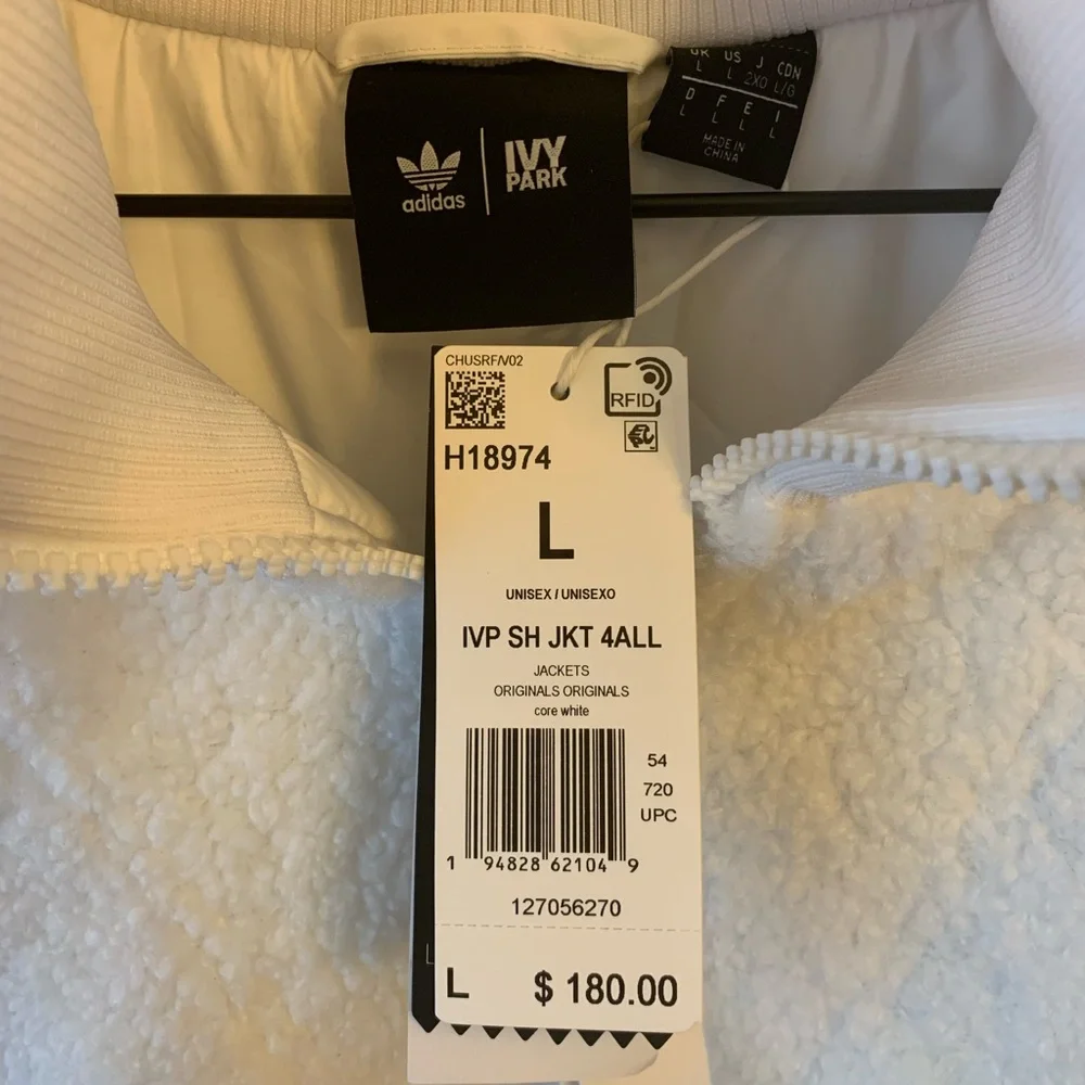 Brand New with tags Adidas x Ivy Park Originals heavy coat. - Picture 5 of 10